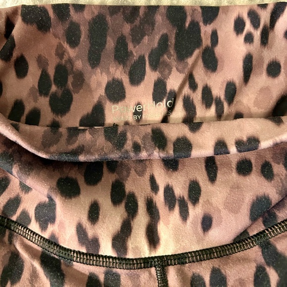 Fabletics Leopard Print Leggings - Picture 4 of 4